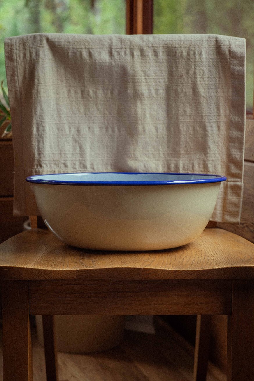 ballerina-farm-everyday-bowl-blue-1